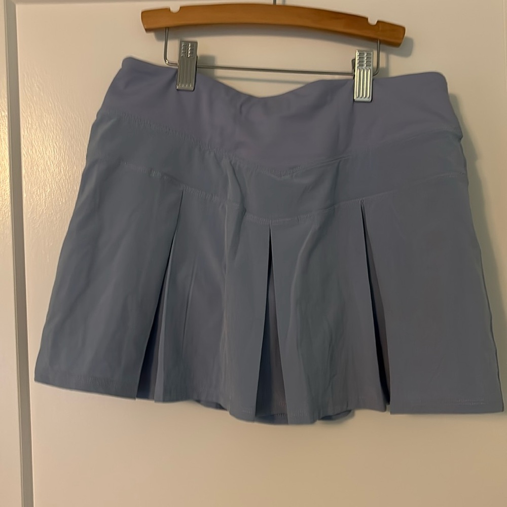 Ivivva Skirt, Never been worn, Size 14